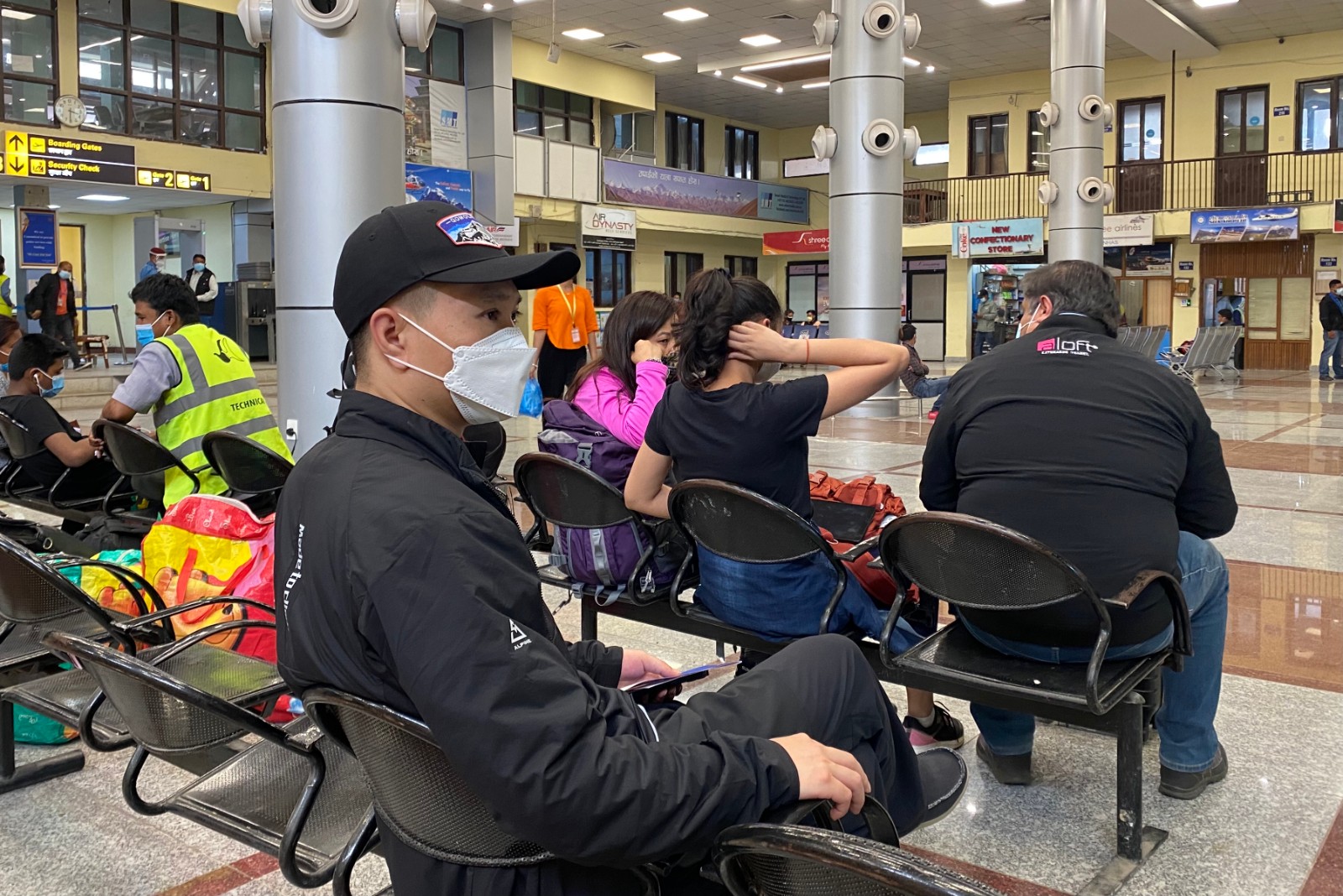 必一体育官网孙义全四登珠峰！抵达尼泊尔首都加德满都(图2)