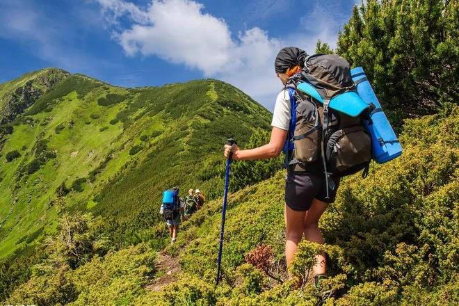 必一体育官网2024年登山新守则！新驴、老驴皆学习……(图11)