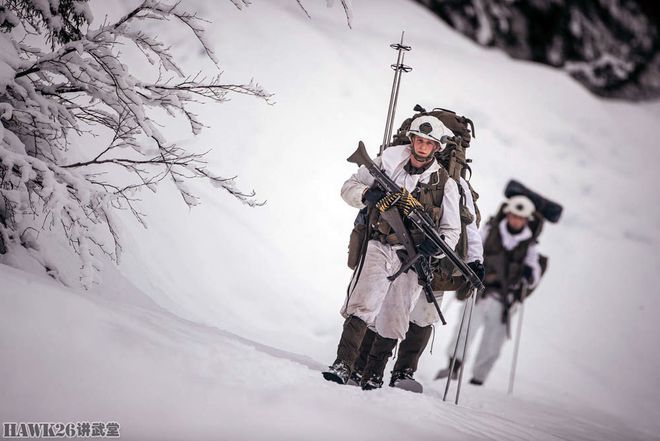 必一运动官网奥地利陆军冬季山地作战训练 采用特殊登山装备 机枪手负担最重(图4) 必一运动官网奥地利陆军冬季山地作战训练 采用特殊登山装备 机枪手负担最重(图4)
