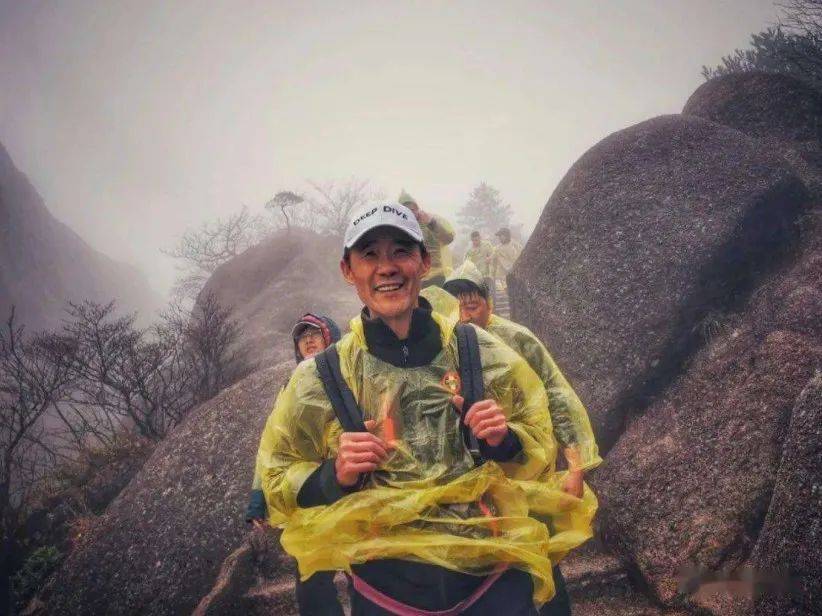 氪金玩命的登山消费新中产必一运动(图7) 氪金玩命的登山消费新中产必一运动(图7)