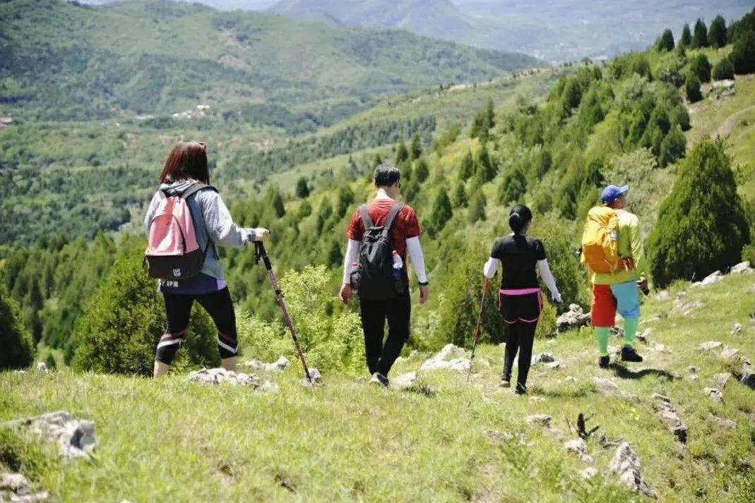 氪金玩命的登山消费新中产必一运动(图15) 氪金玩命的登山消费新中产必一运动(图15)