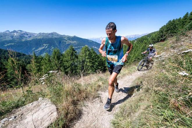 必一运动K天王夺得Sierre-Zinal第十冠；四名法国登山者首次从K2峰飞行降落 犀牛说(图11)