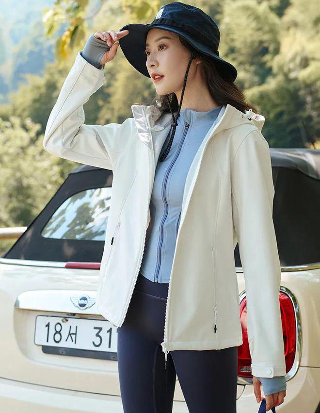 必一体育99起疯抢国产「始祖鸟」!全身黑科技颜值比肩lulu牛津大学登山队都在穿(图6) 必一体育99起疯抢国产「始祖鸟」!全身黑科技颜值比肩lulu牛津大学登山队都在穿(图6)