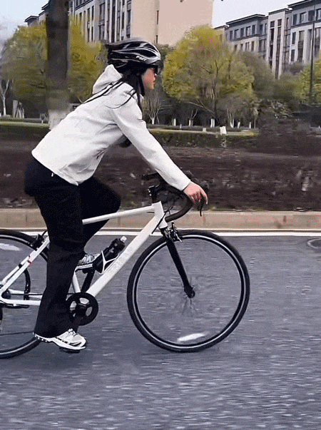 必一体育99起疯抢国产「始祖鸟」!全身黑科技颜值比肩lulu牛津大学登山队都在穿(图20) 必一体育99起疯抢国产「始祖鸟」!全身黑科技颜值比肩lulu牛津大学登山队都在穿(图20)