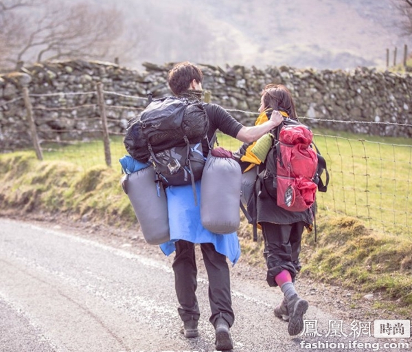 必一运动官网花少团登山装备大起底 法国品牌Salomon成首选(图9)