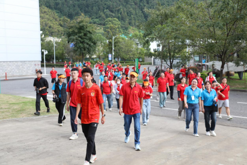 够野你就来——2024中国南酸枣之乡旅游文化音乐节齐云山登山节圆满收官必一体育官网(图8) 够野你就来——2024中国南酸枣之乡旅游文化音乐节齐云山登山节圆满收官必一体育官网(图8)