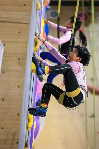 20必一体育24全国青少年U系列攀岩总决赛圆满落幕(图2)