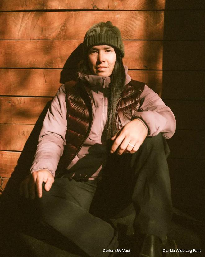 女性户外运动服装不再只是“男性缩小版”(图2) 女性户外运动服装不再只是“男性缩小版”(图2)