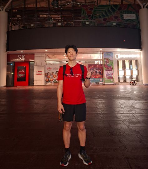 徒步165公里纪念亲人、筹$2000抗癌善款新加坡少年壮举感动全岛(图10)