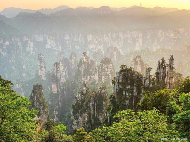 去张家界五天怎么玩攻略｜暑假亲子程天门山+凤凰古城路线(图2)