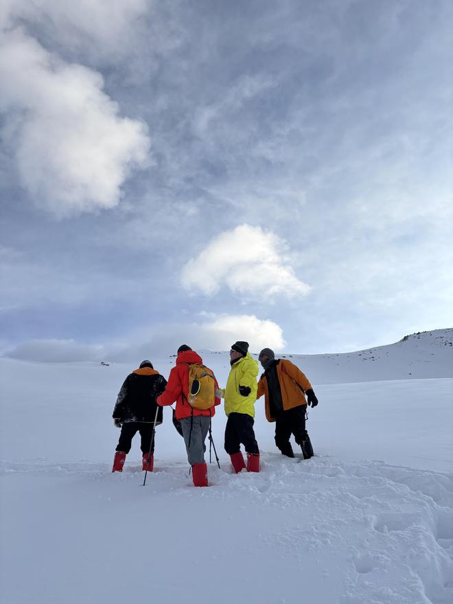 江格尕波登山哪家专业(图1) 江格尕波登山哪家专业(图1)