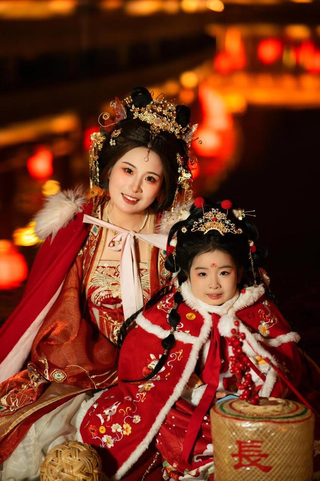 西安5日游报团大概要多少钱?高性价比纯玩体验感直接超预期!(图1) 西安5日游报团大概要多少钱?高性价比纯玩体验感直接超预期!(图1)