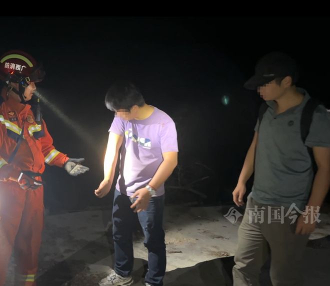 意外发生！柳州两男子爬“野生网红”山崖一人不慎坠崖！同伴施救也被困(图5)