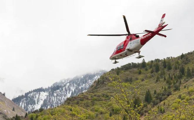 登山被暴风雪围困山顶父亲保护仨娃被赞英雄!真相却是他才是凶手(图6) 登山被暴风雪围困山顶父亲保护仨娃被赞英雄!真相却是他才是凶手(图6)
