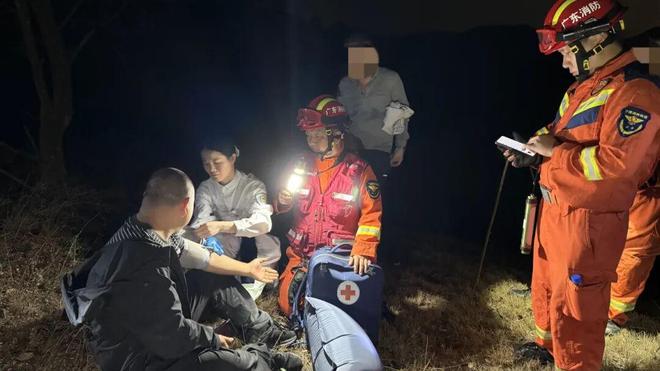 接连发生两起6人被困!冬日登山要注意(图3) 接连发生两起6人被困!冬日登山要注意(图3)