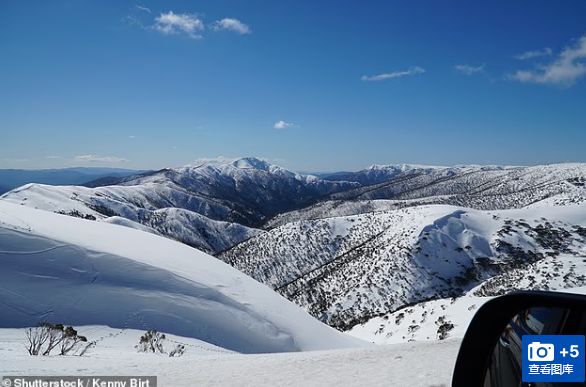 多名中国公民遇险！无装备穿跑鞋爬阿尔卑斯纯靠攻略一人重伤(图6)