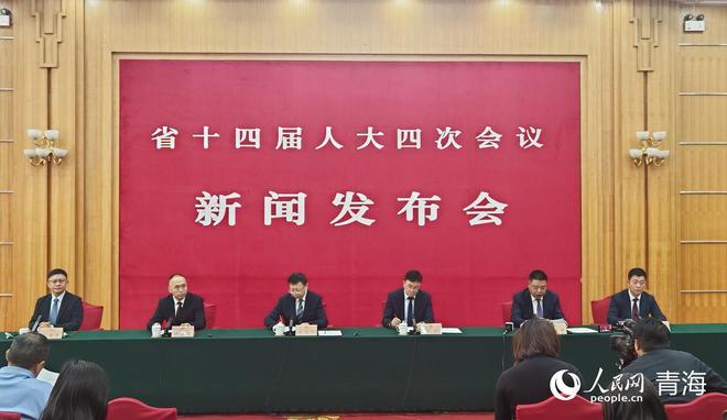 2025年岗什卡雪峰累计接待游客突破100万人次